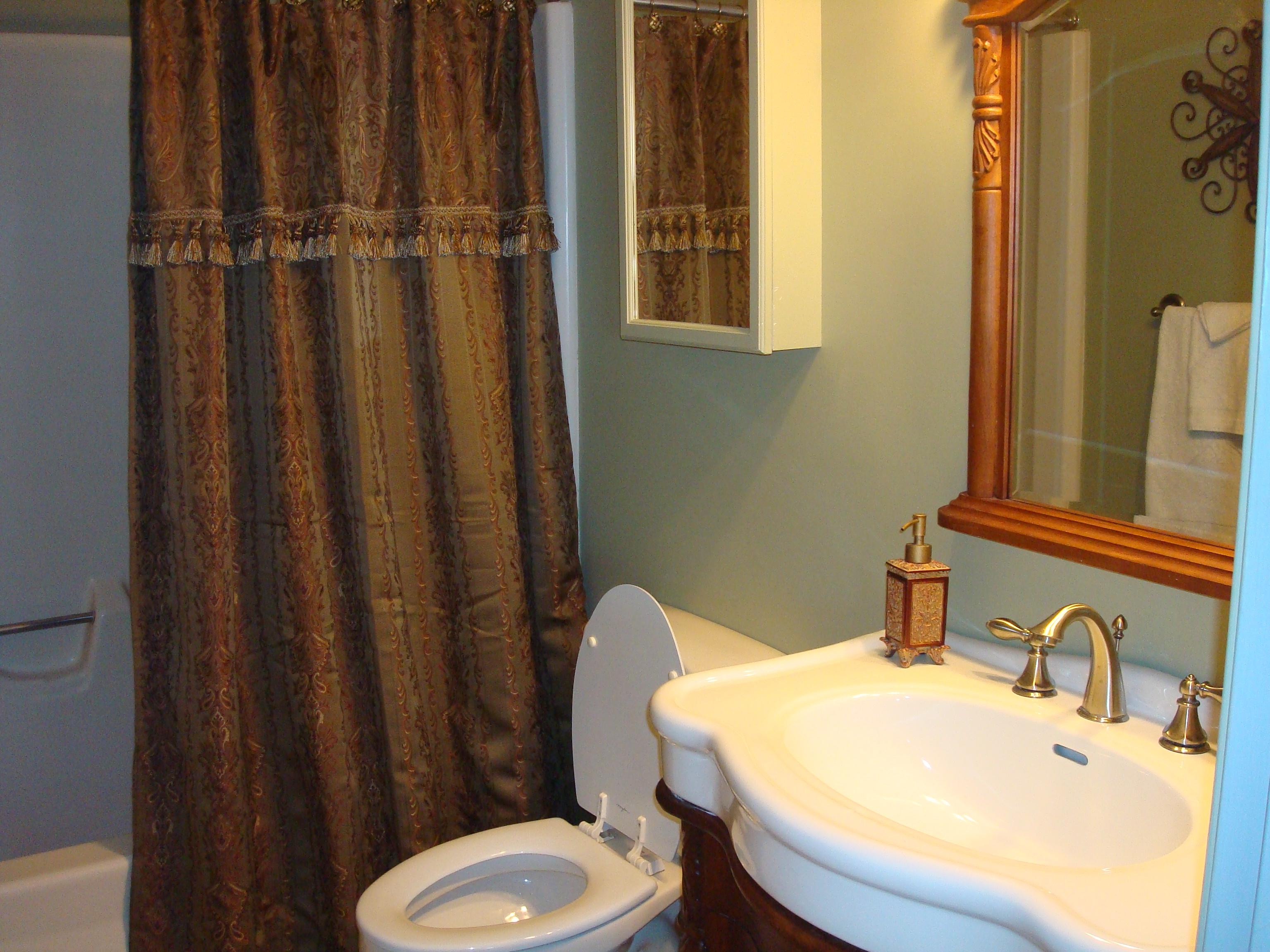 THE BRUNSWICK Old Orchard Beach ME Tarifs 2024   Bathroom 2 