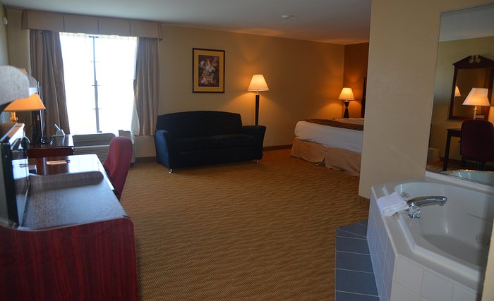 COUNTRYSIDE INN & SUITES $78 ($̶9̶8̶) - Prices & Motel Reviews