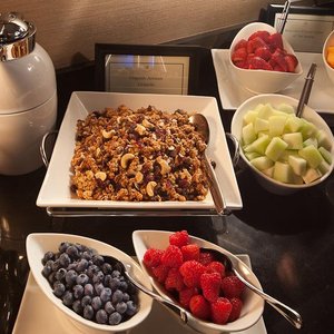 L&#39;Hermitage Hotel, hotel in Vancouver