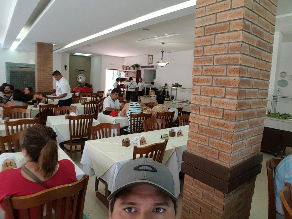 Topzera Futbol e Restaurante em Corumbá-MS - Restaurantes Perto de Mim