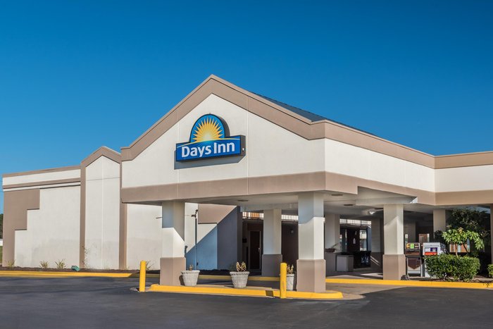 BAYMONT BY WYNDHAM SOUTH HILL - Hotel Reviews (VA)