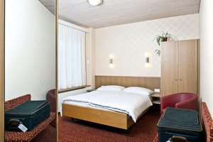Zimmer und Suite