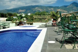 Pool & Beach