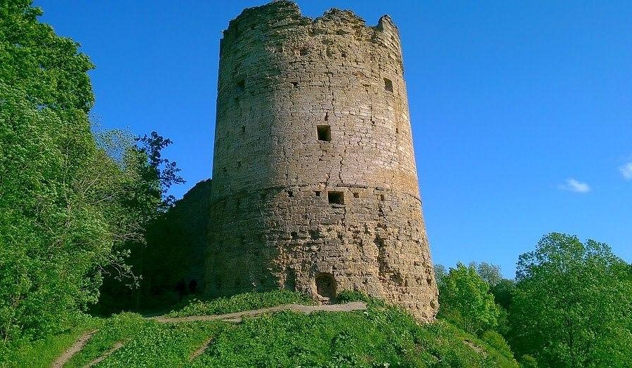 Koporye Fortress image