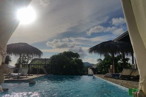 Piscina y playa