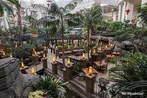Cascades American Cafe at the Gaylord Opryland Resort & Convention Center