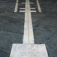 Линия с разметкой.