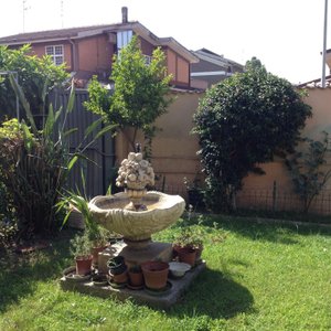 Giardino interno con posto auto