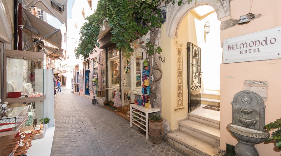 Street at the Hotel Belmondo