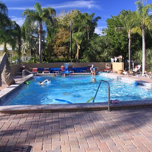 40-foot 89-degree pool