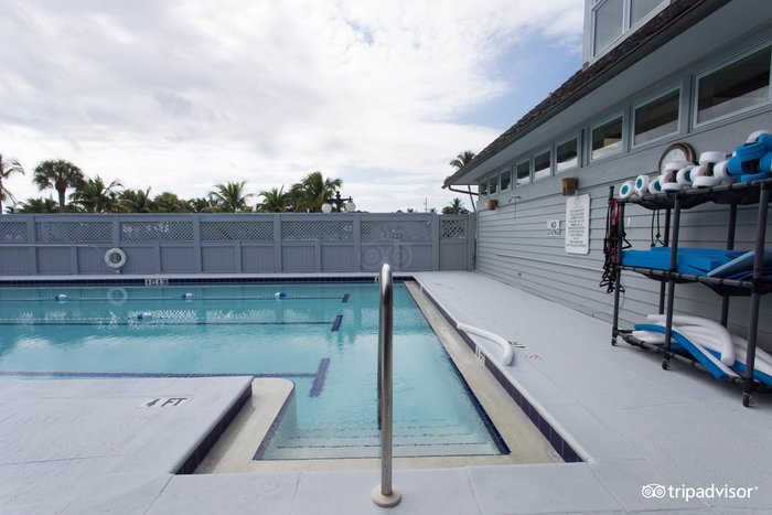 The Gasparilla Inn Pool: Pictures & Reviews - Tripadvisor