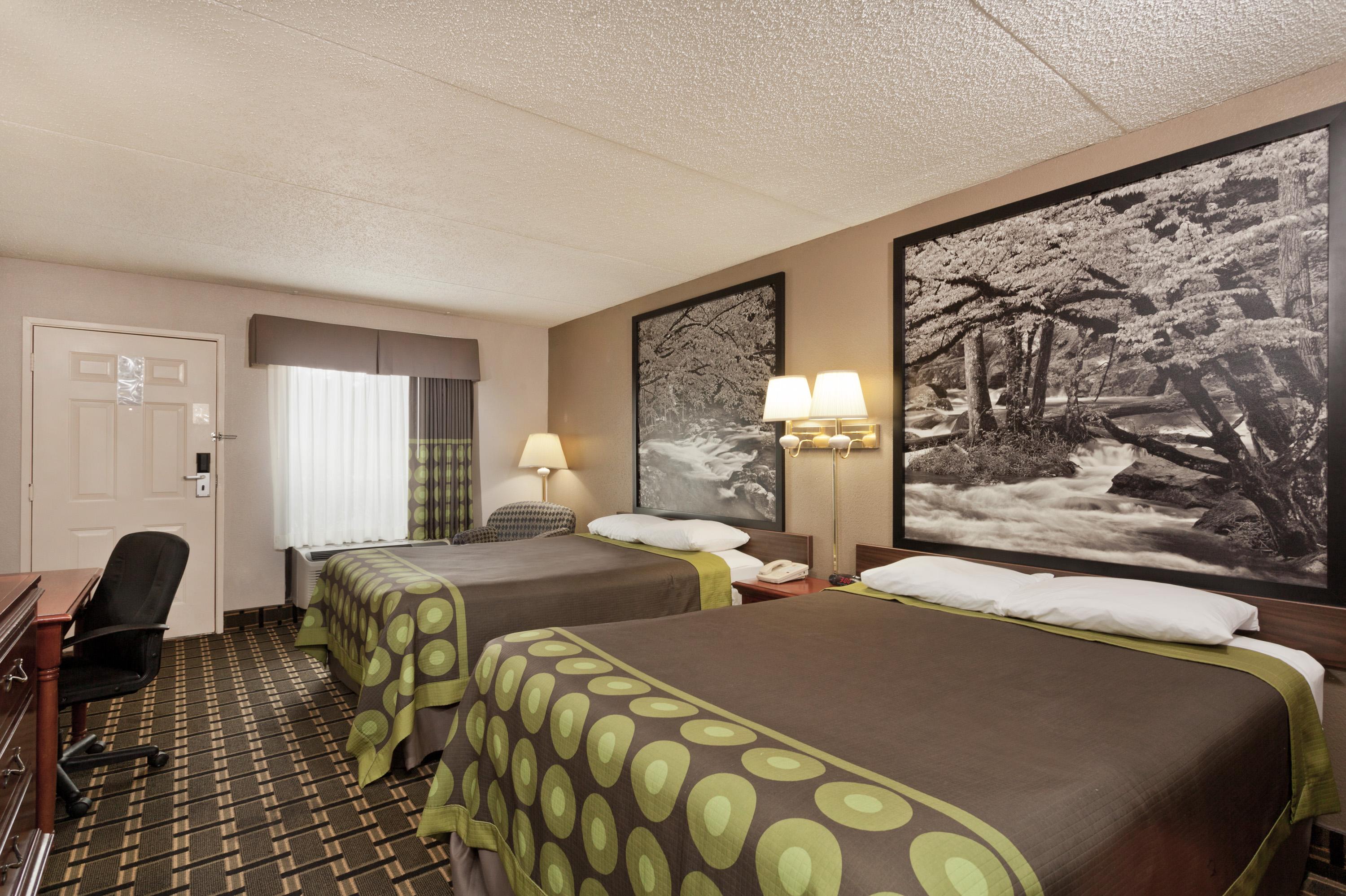 Hotel photo 39 of Super 8 by Wyndham Knoxville West/Farragut.