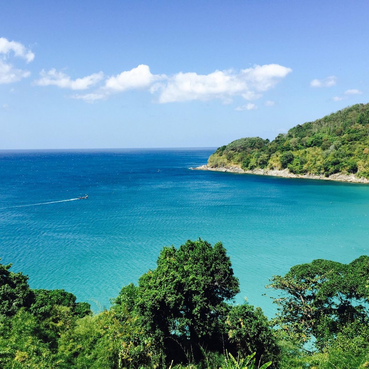 Kata beach. Пляж Сурин Бич. Декабрь 2020 фото ката Бич.