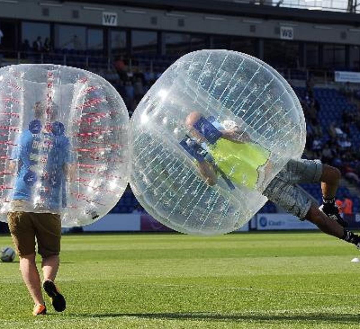 IE Intercâmbio - Que tal jogar um pouco de bola em Orlando? 🤔🤔 No Soccer  Camp você tem a oportunidade de treinar futebol em outro país enquanto  ainda aprende inglês! Aproveite nosso