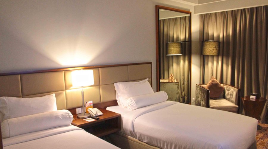 Guest Room Twin