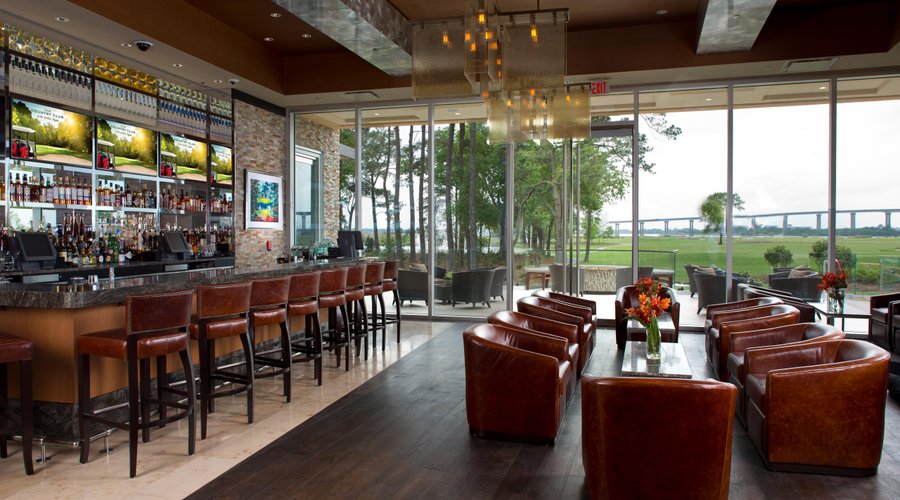 Club House Bar
