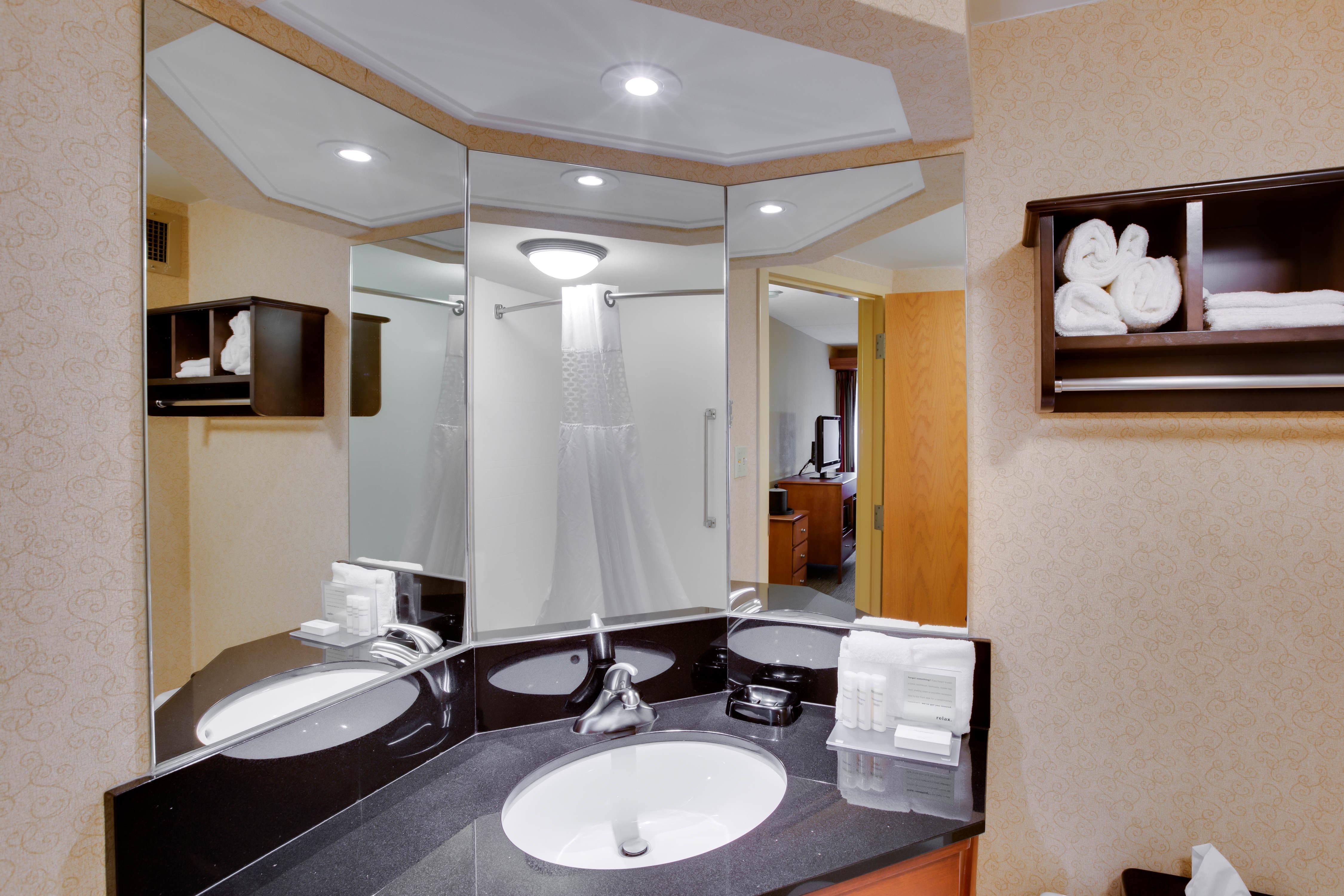 Hotel photo 45 of Hampton Inn Pittsburgh / Greentree.