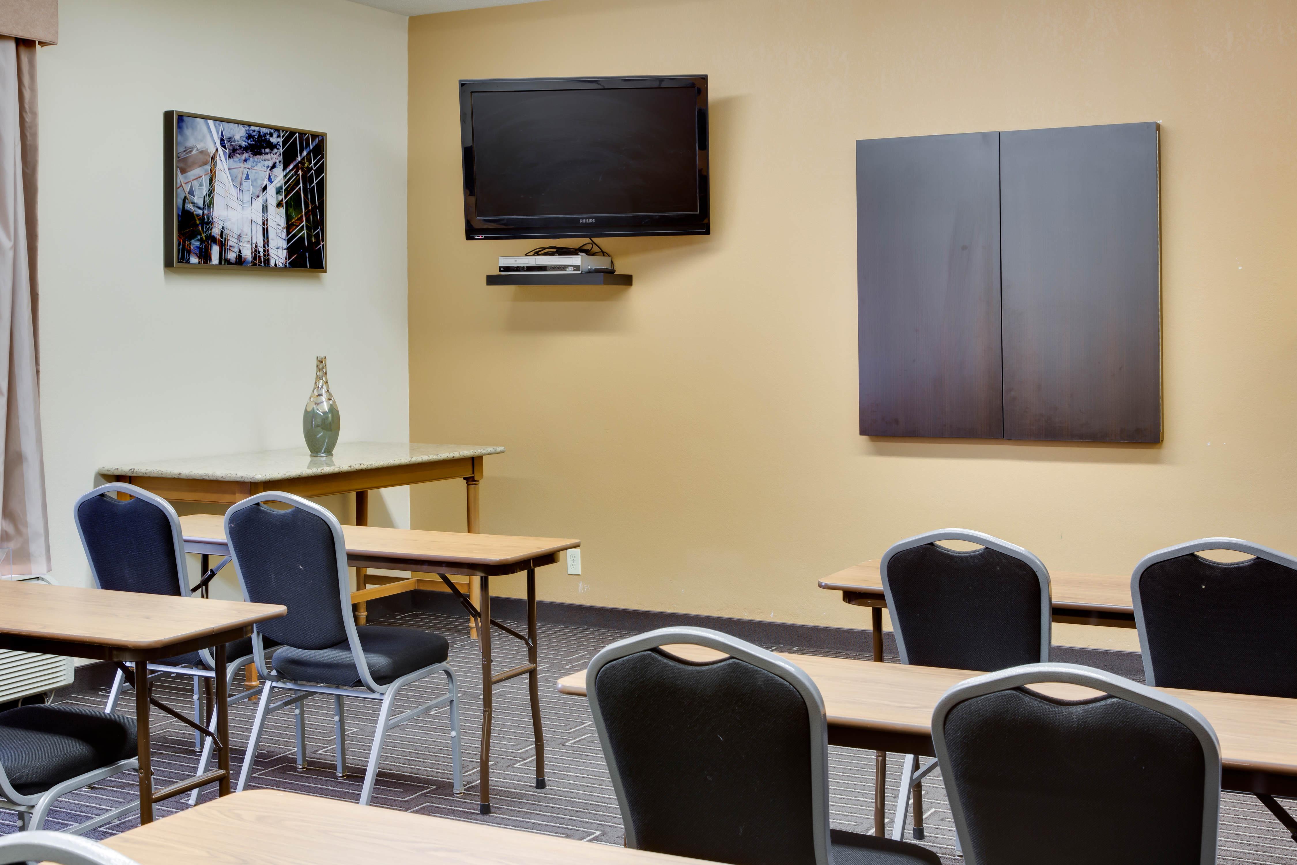 Hotel photo 32 of Hampton Inn Pittsburgh / Greentree.