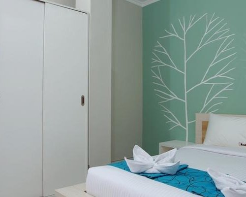 Download #129 Suite Room Ktchn &amp; Pool Beach Front Nusa Dua PNG