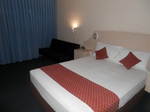 Room & Suite