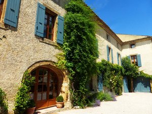 Le Mas De La Soie Prices Guest House Reviews France Violes