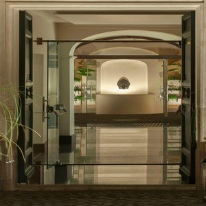Entrance1