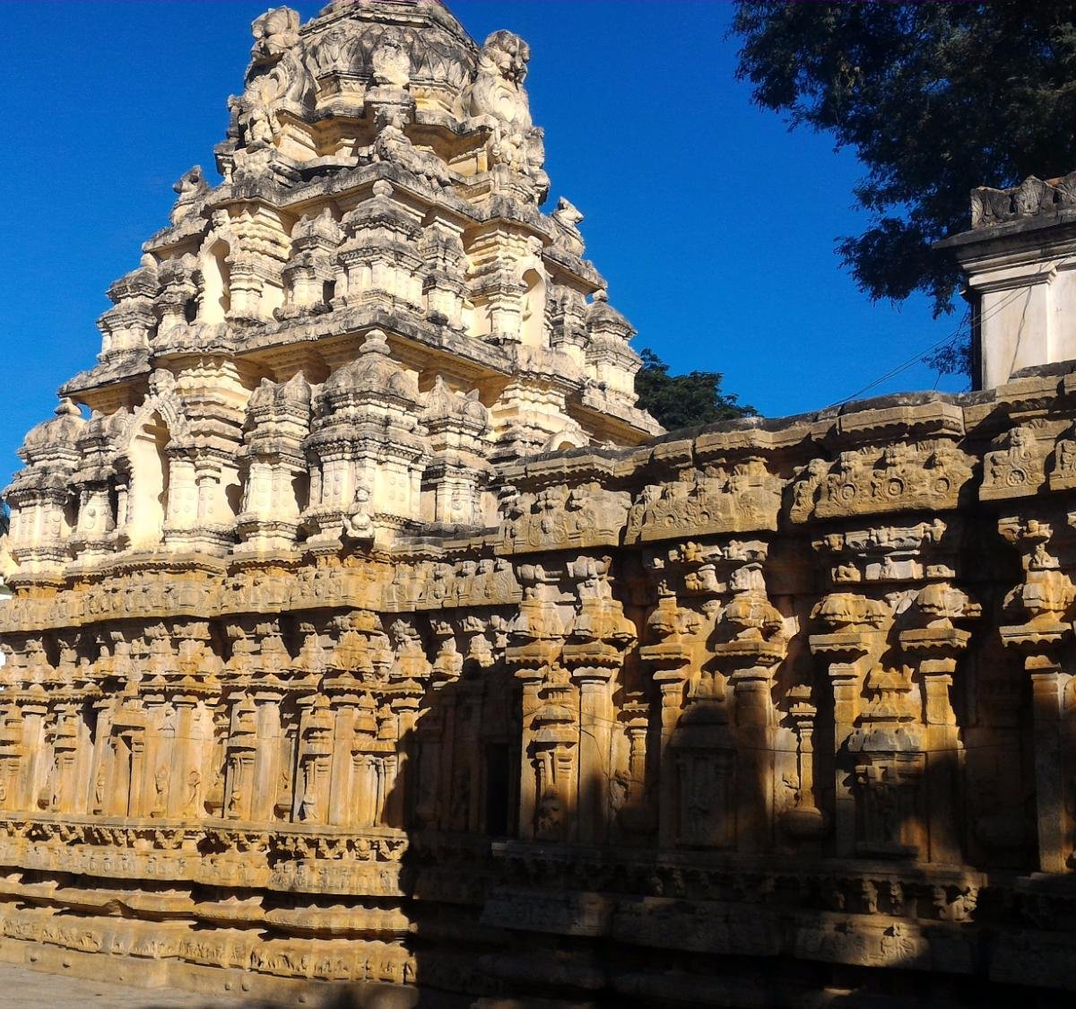 Shri Someshwara Swamy Temple (Kolar) - Tripadvisor