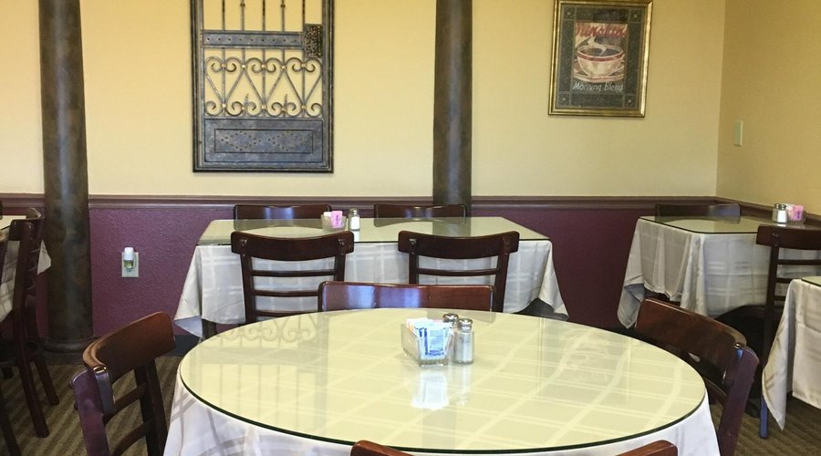 Mueller's Bistro & Bakery