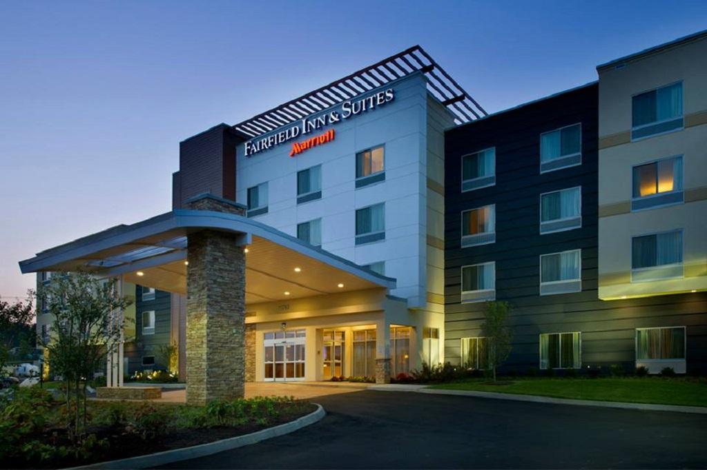 FAIRFIELD INN SUITES KNOXVILLE TURKEY CREEK 92 1 3 4