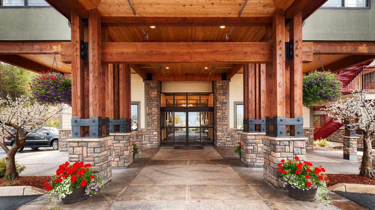 Hotel photo 77 of Best Western Plus Flathead Lake Inn and Suites.