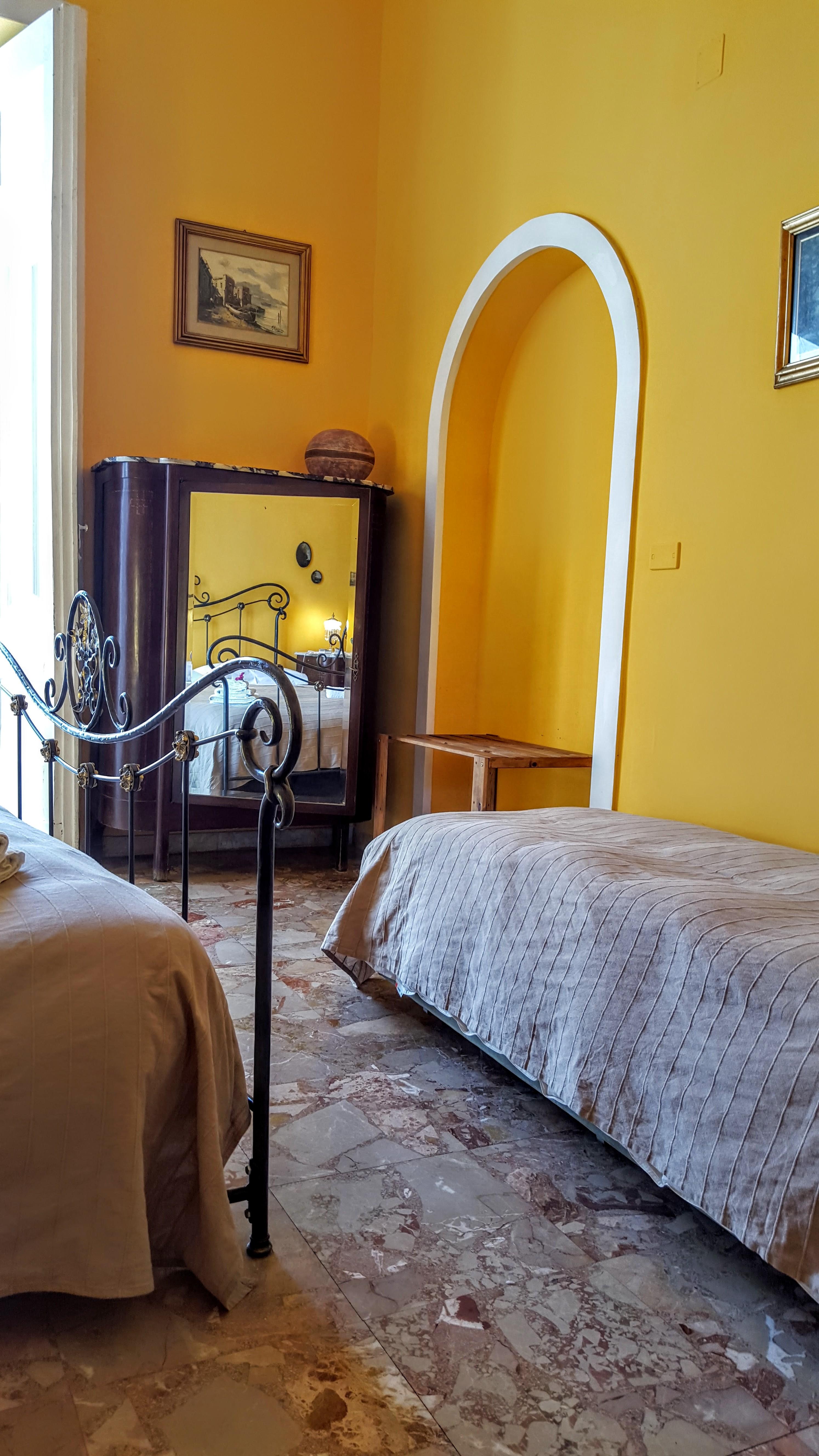 A CASA DI MAMMA B&B - Prices & Reviews (Naples, Italy)