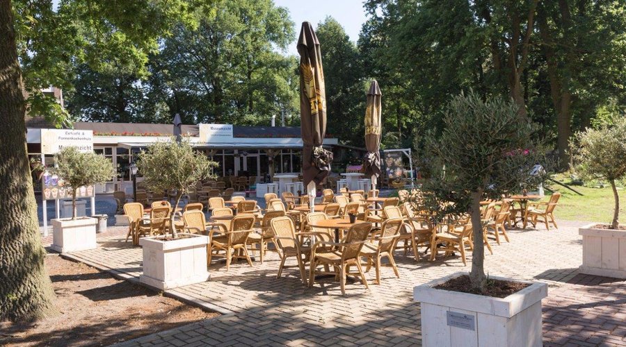 Museumzicht terras