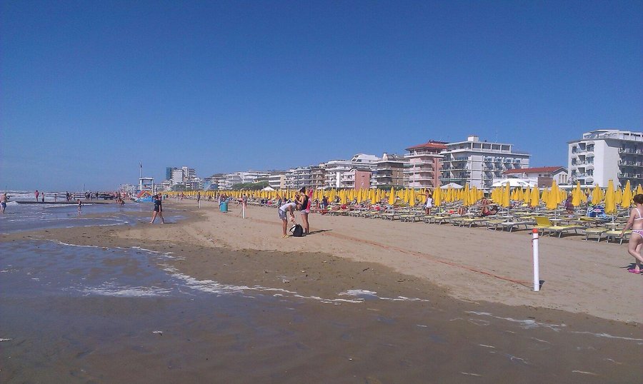 Azzurro Hotel