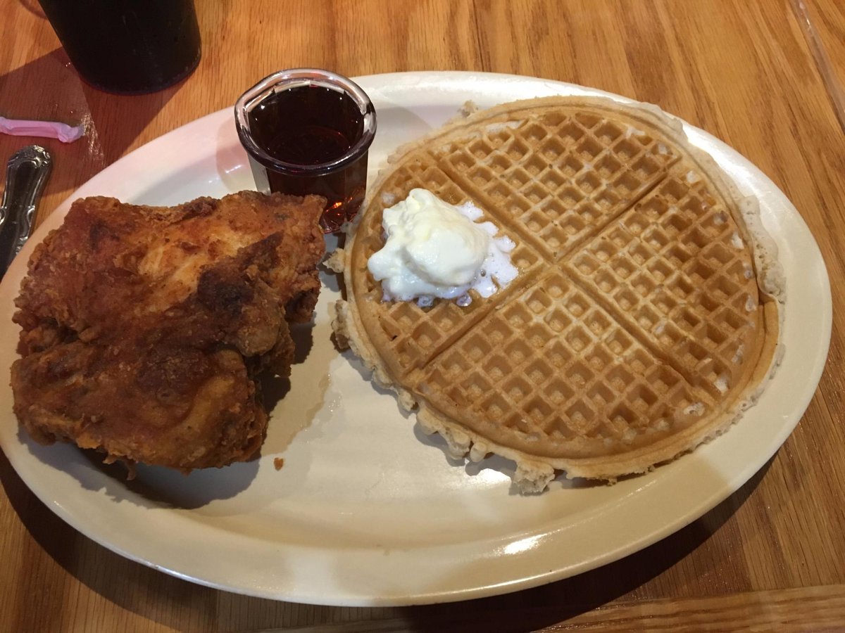 ROSCOE'S HOUSE OF CHICKEN & WAFFLES ANAHEIM - Photos & Restaurant ...