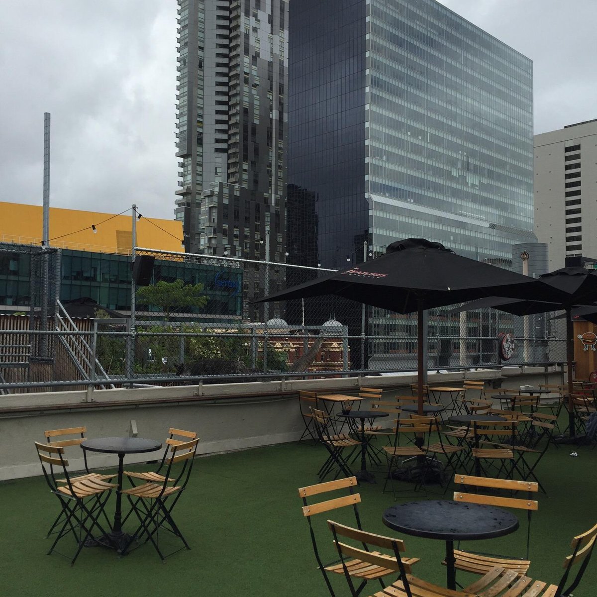 rooftop-cinema-melbourne-all-you-need-to-know-before-you-go