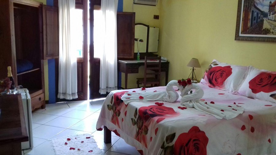 Quarto Casal com Varanda - Decoração Romântica