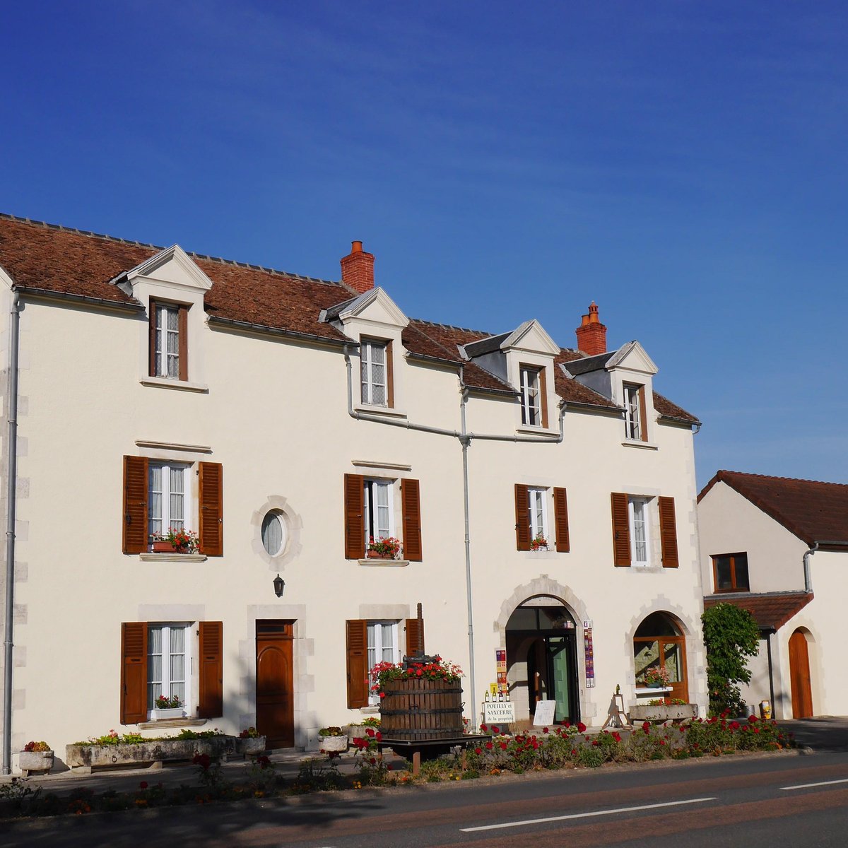 DOMAINE TINEL-BLONDELET (Pouilly sur Loire) - All You Need to Know ...