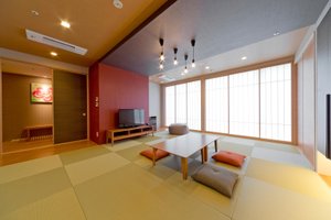 Room & Suite