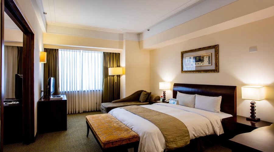 Premier Suite