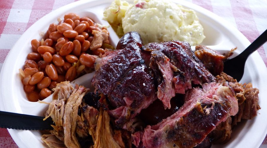 La carne estaba exquisita y los acompañantes muy buenos también.