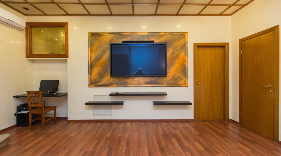 TV Room at the Verona Hotel