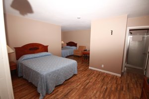 Room & Suite