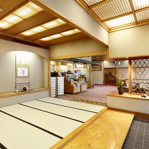 ロビー / around front desk