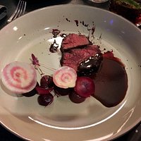 ONGLET BELGISCH WIT BLAUW Rode biet– sjalot – cabernet sauvignon azijn