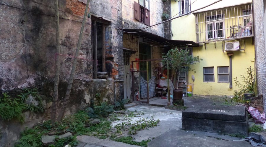 Patio of Six Houses - Macau from a bygone era 