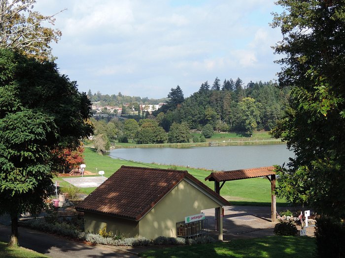 Camping De La Météorite SARL Camping De La Météorite SARL