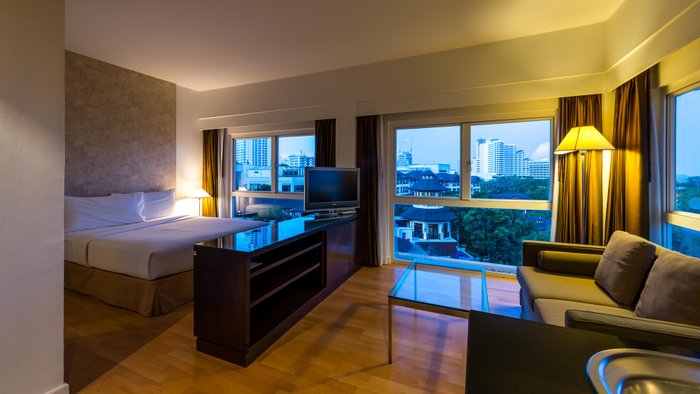 RCG SUITES PATTAYA - Hotel Reviews (Thailand)