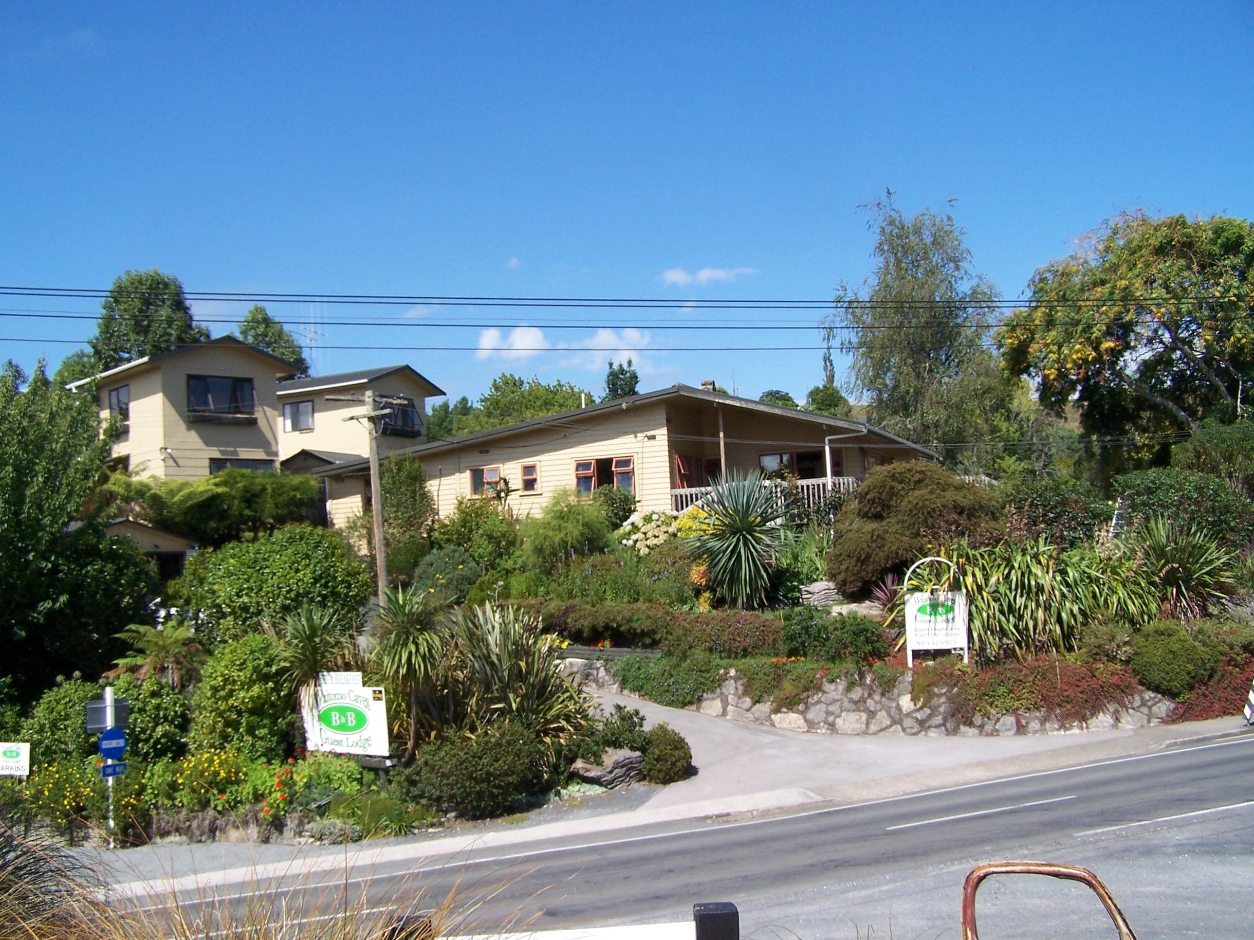 WAITOMO CAVES GUEST LODGE (Waitomo Caves, Nieuw-Zeeland) - Foto's ...