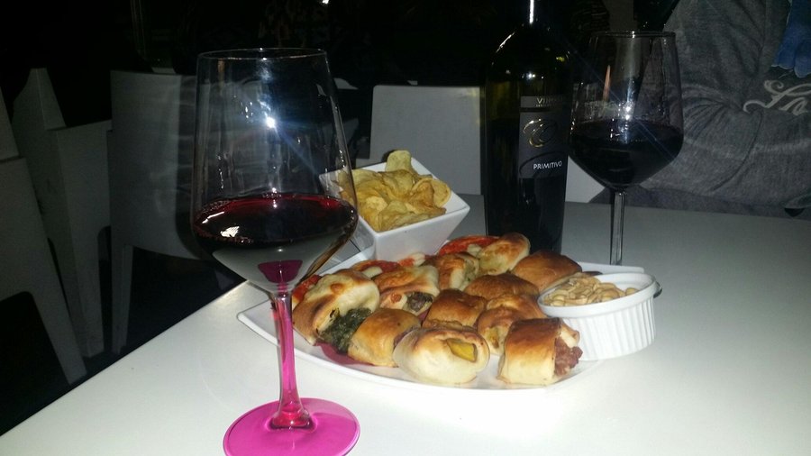 Bar Food Lounge Gandhi Al 26