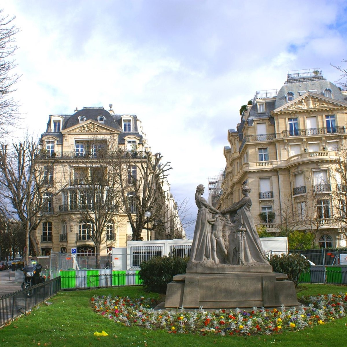 Avenue Montaigne, Париж: лучшие советы перед посещением - Tripadvisor